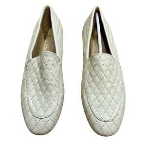 Onyx Women’s Quilted Slip On Loafer Shoes Cream Size 8.5 NEW